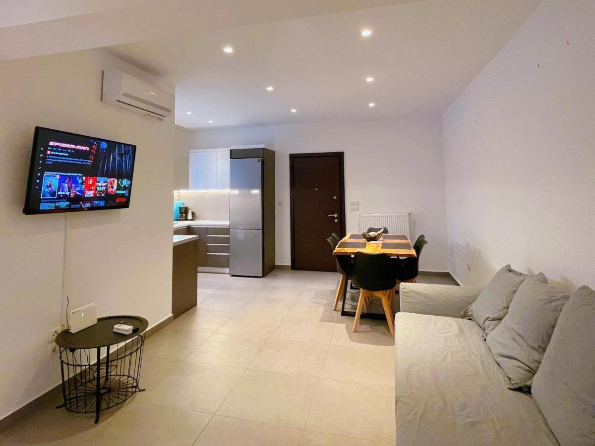 Wsd Hera Luxury Stylish 2Bd Apt With City View Balcony Near Merto أثينا المظهر الخارجي الصورة